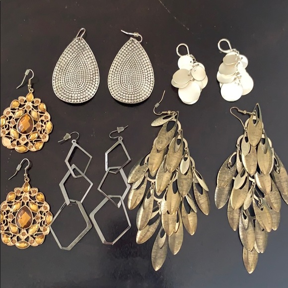 5 sets of Earrings, bundled price! - Picture 1 of 4